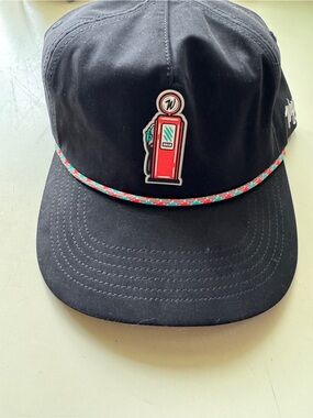 Waggle Fore Fuel Rope Hat.